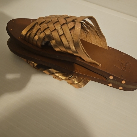 Beek by Two Birds Swallow Sandals Size 6 - Picture 4 of 8